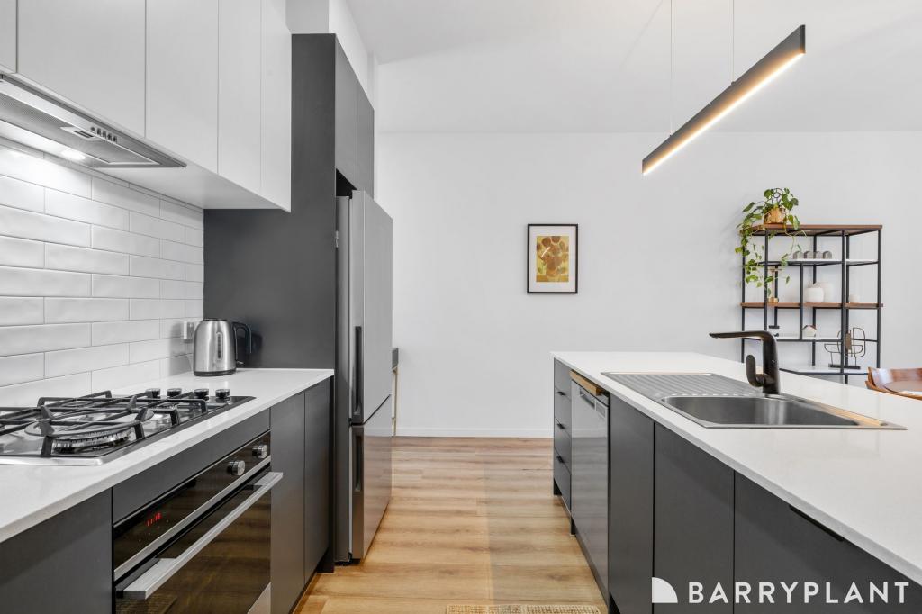 6 Clarendon St, Maidstone, VIC 3012