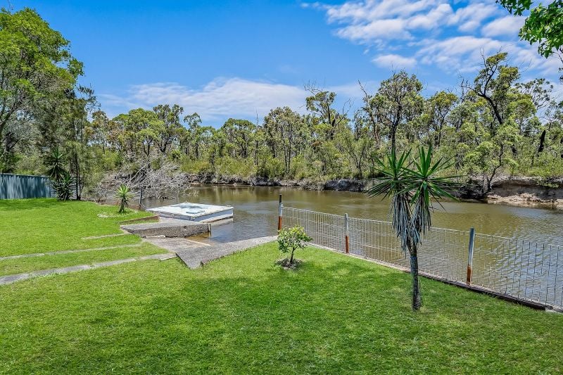 111 BIRDWOOD DR, BLUE HAVEN, NSW 2262