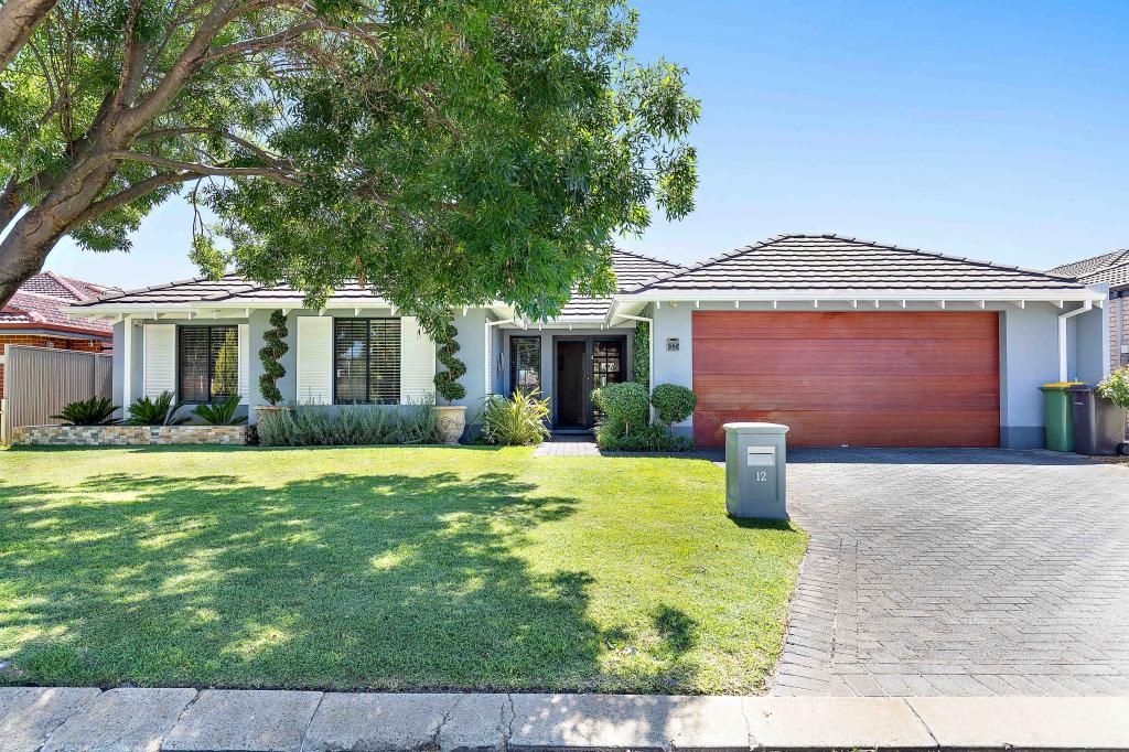 12 VERDE RD, SOUTHERN RIVER, WA 6110