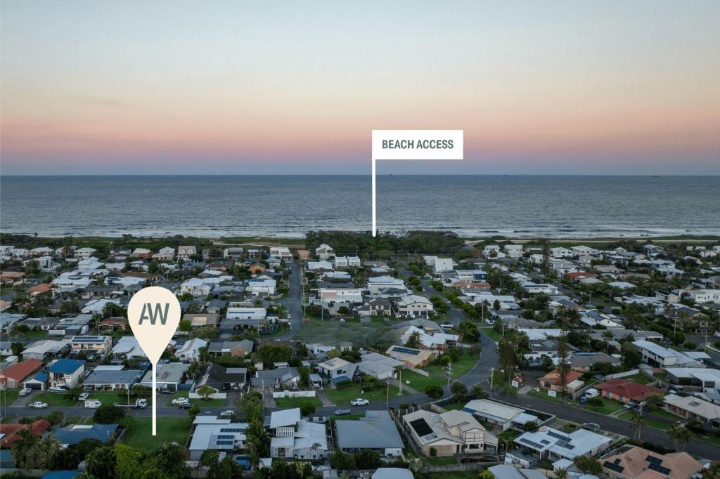 64 LAPOINYA CRES, WARANA, QLD 4575