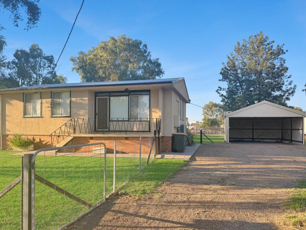 42 Wee Waa Rd, Narrabri, NSW 2390