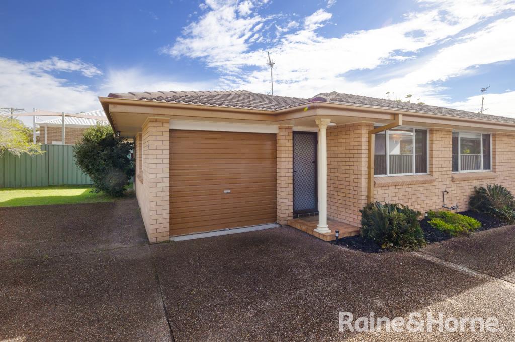 1/24 PANTOWORA ST, CORLETTE, NSW 2315