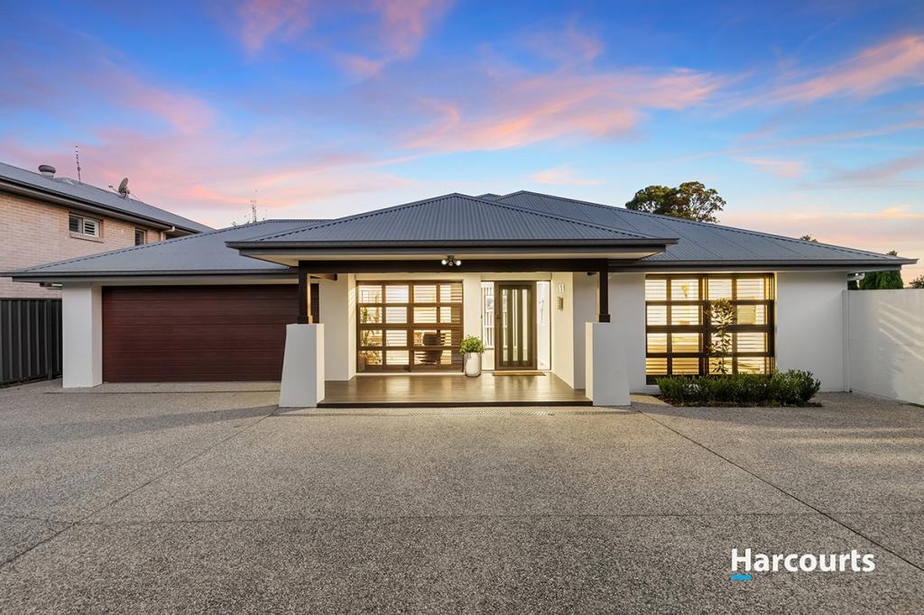 15 SABRE CL, FLETCHER, NSW 2287