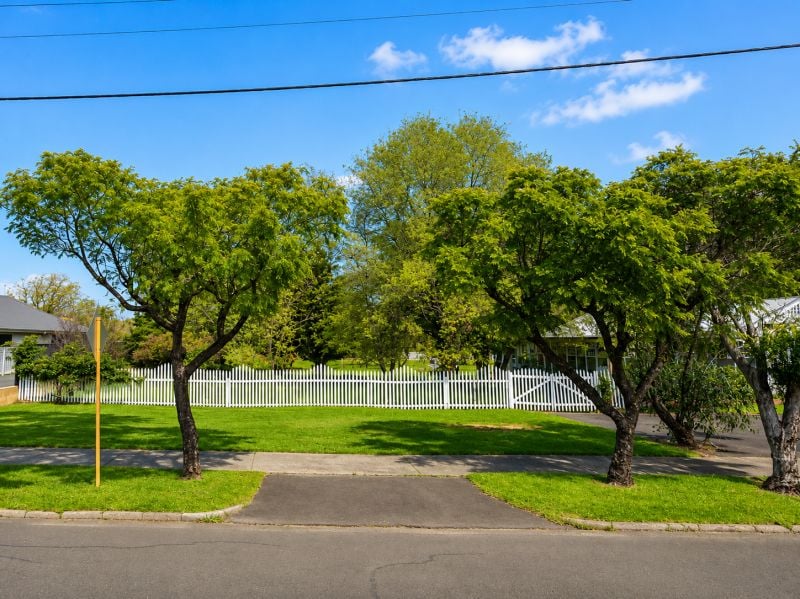 55 UDUC RD, HARVEY, WA 6220