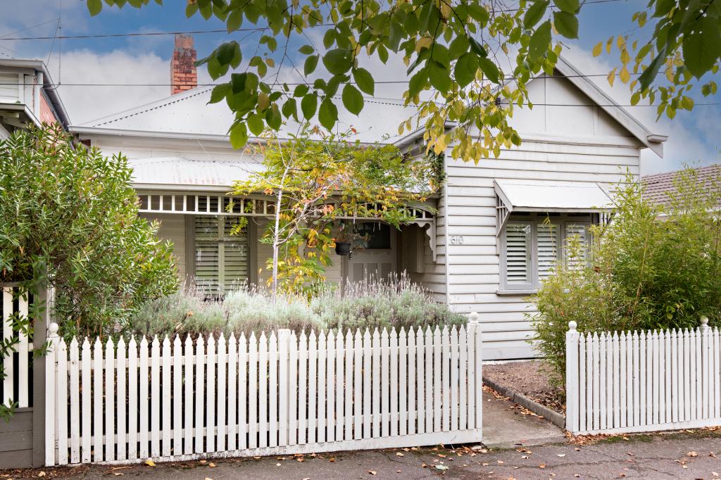 610 Lydiard St, Soldiers Hill, VIC 3350