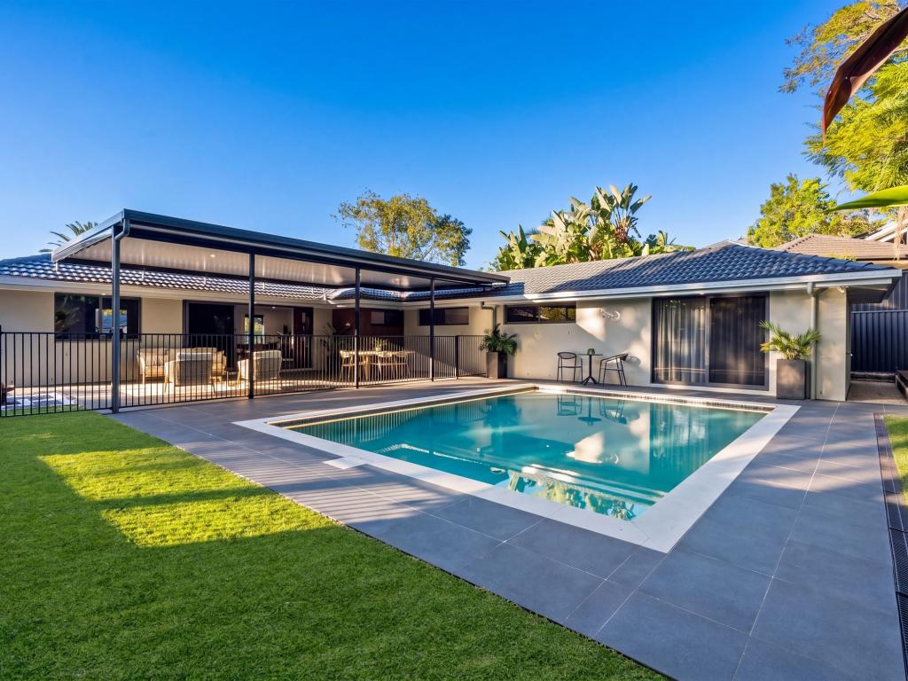 8 Koro Ct, Ashmore, QLD 4214