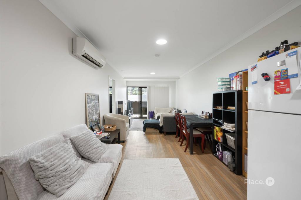 5/6 Whites Rd, Petrie, QLD 4502