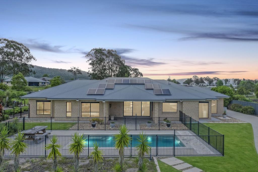 147 Sippel Dr, Woodford, QLD 4514