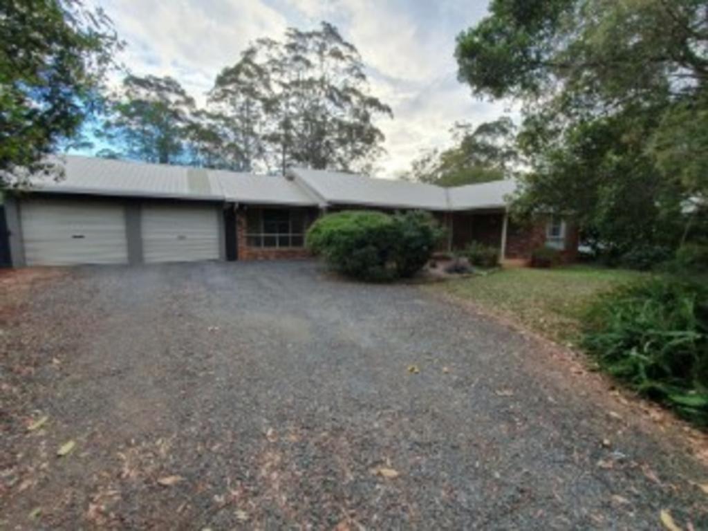 11 Littleton Dr, Highfields, QLD 4352