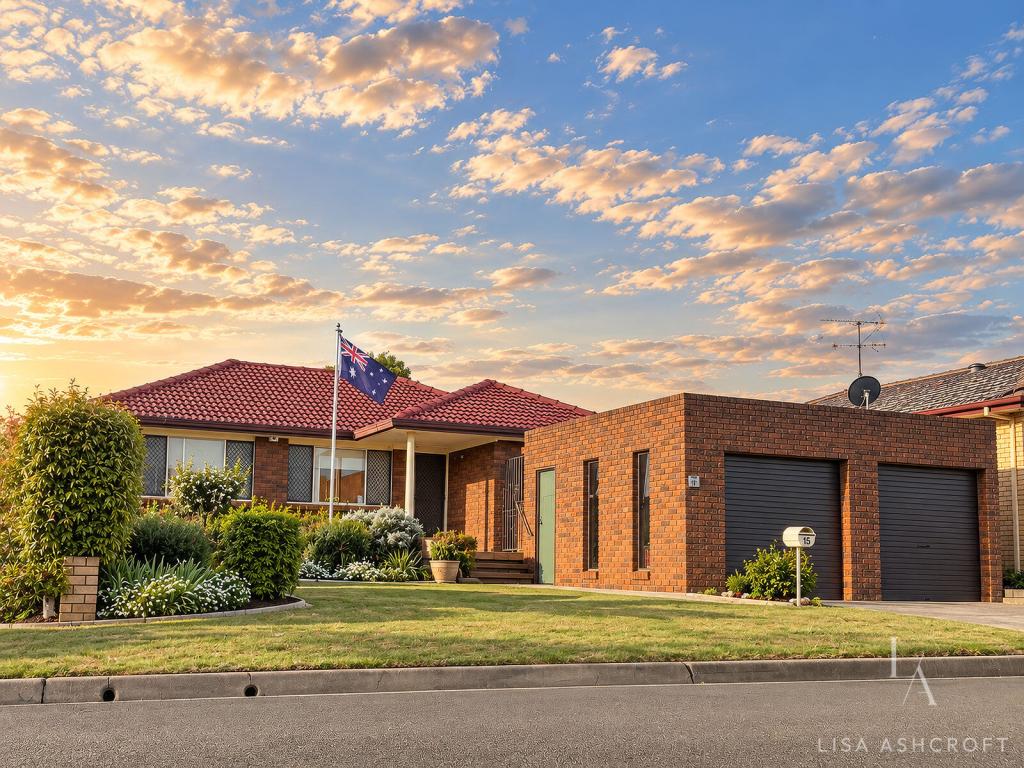 15 Southview St, West Tamworth, NSW 2340