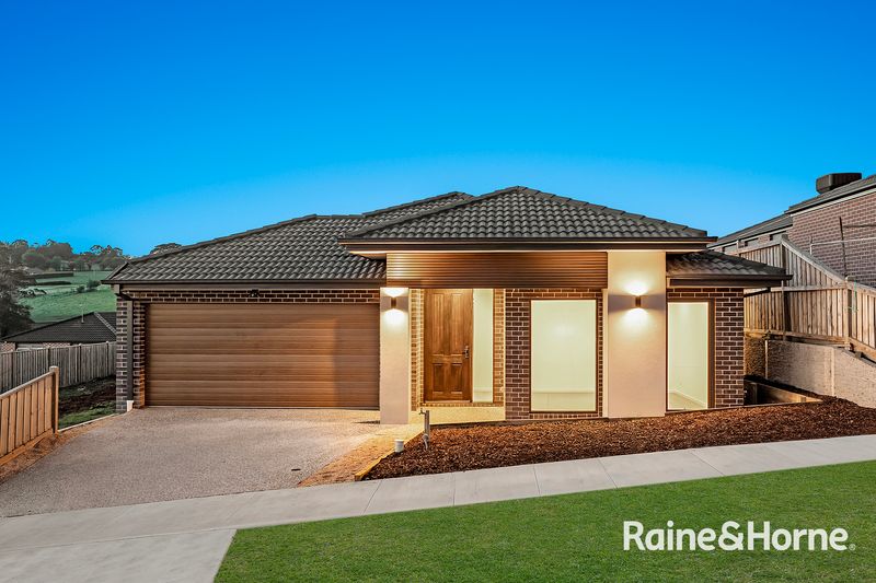 6 Savoy St, Warragul, VIC 3820