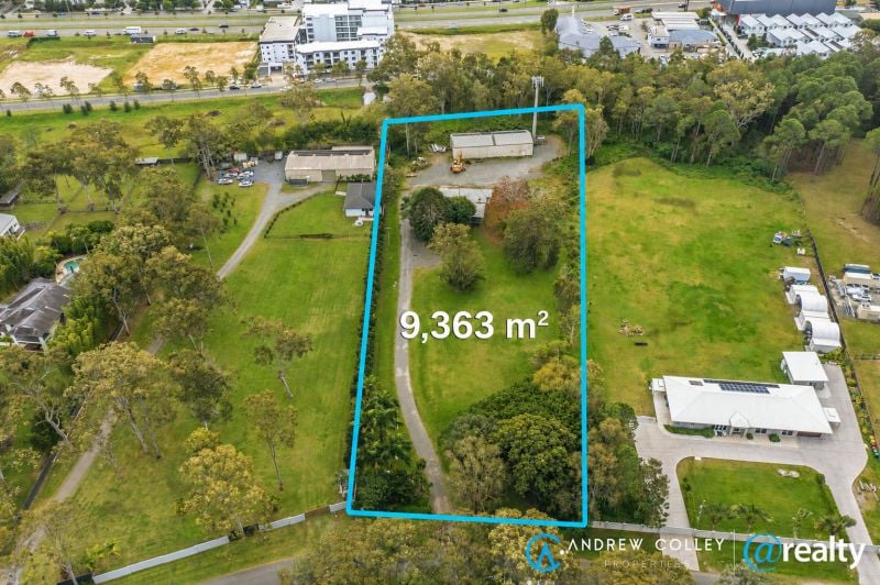 137 Crescent Ave, Hope Island, QLD 4212