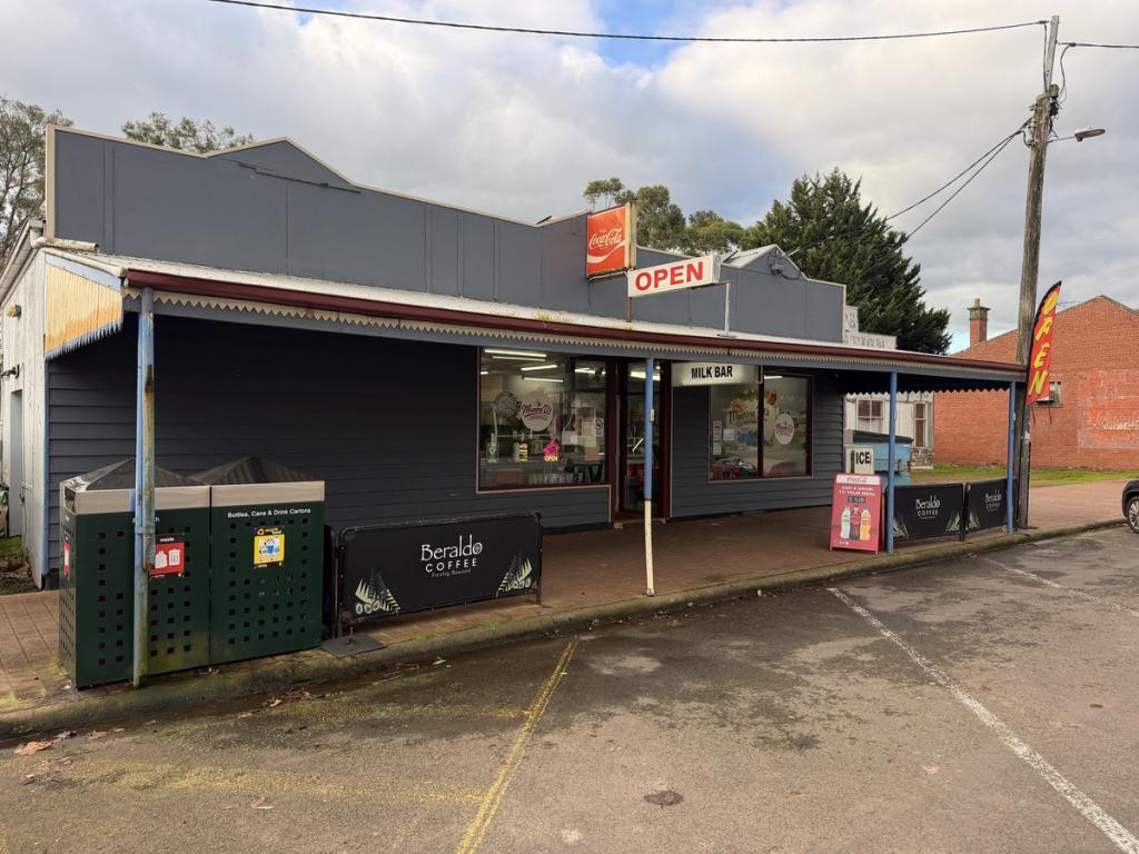 86 Bell St, Penshurst, VIC 3289
