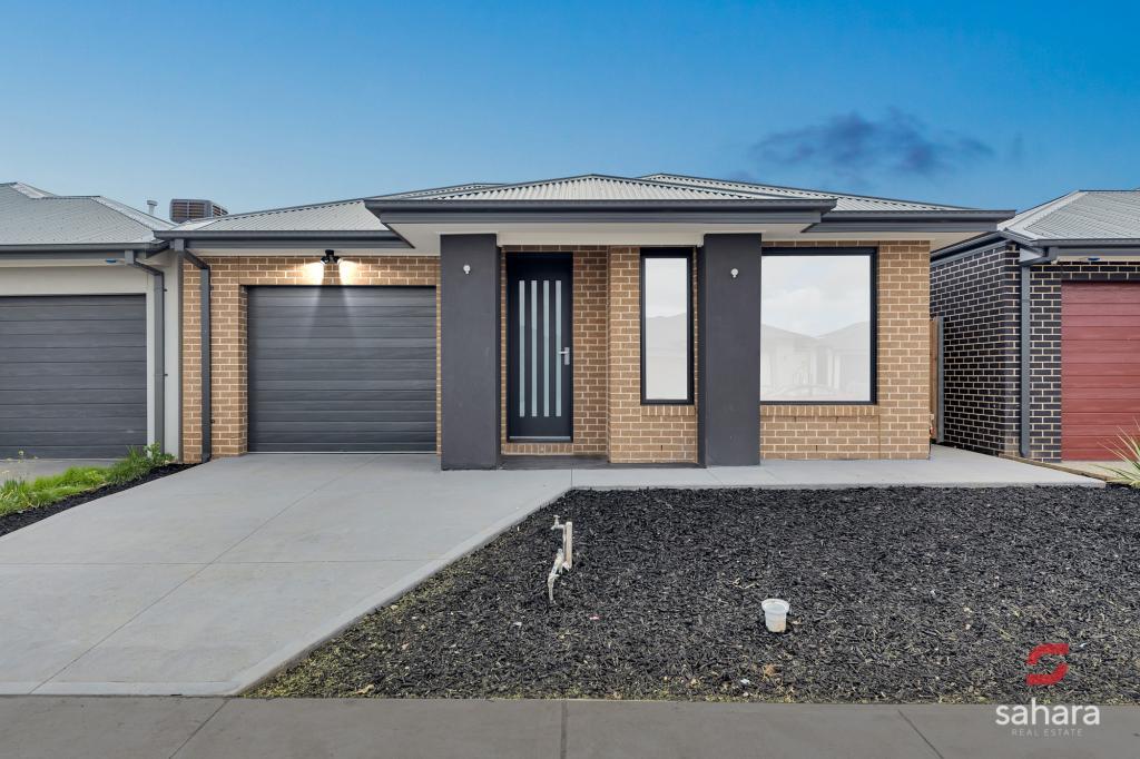 44 Sparrowhawk Cres, Deanside, VIC 3336