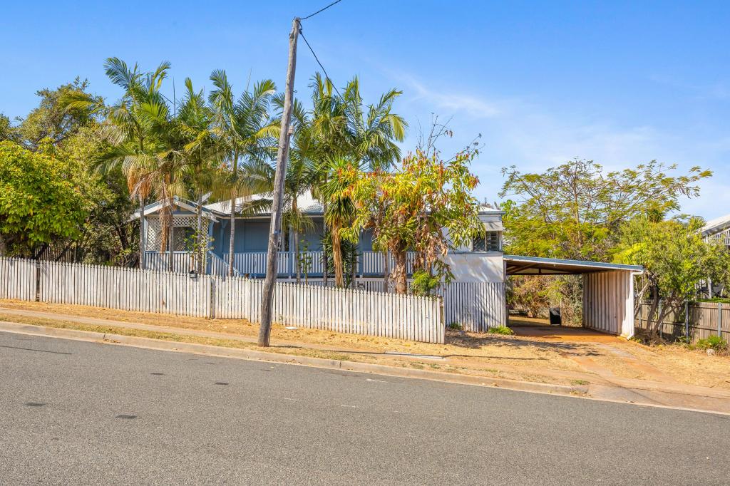 35 Roseberry St, Gladstone Central, QLD 4680