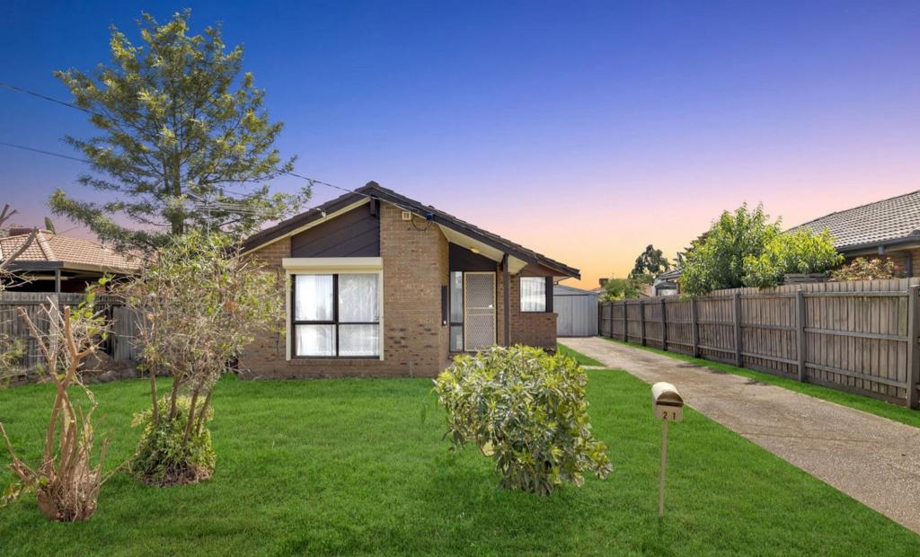 21 Wills Rd, Melton South, VIC 3338