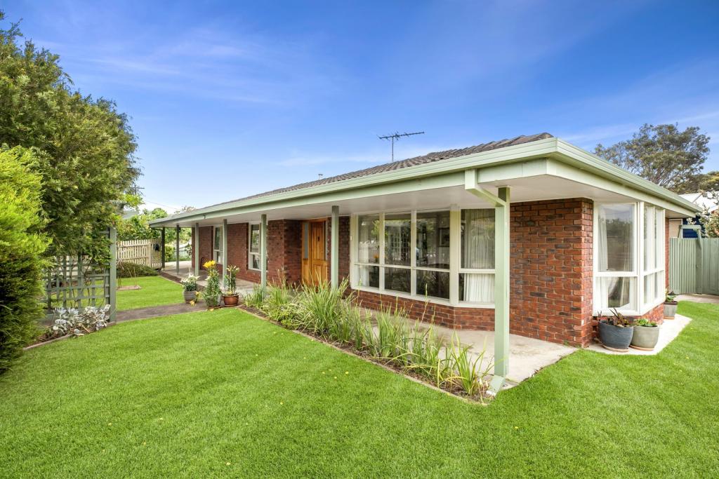 9 Downton Cres, Point Lonsdale, VIC 3225