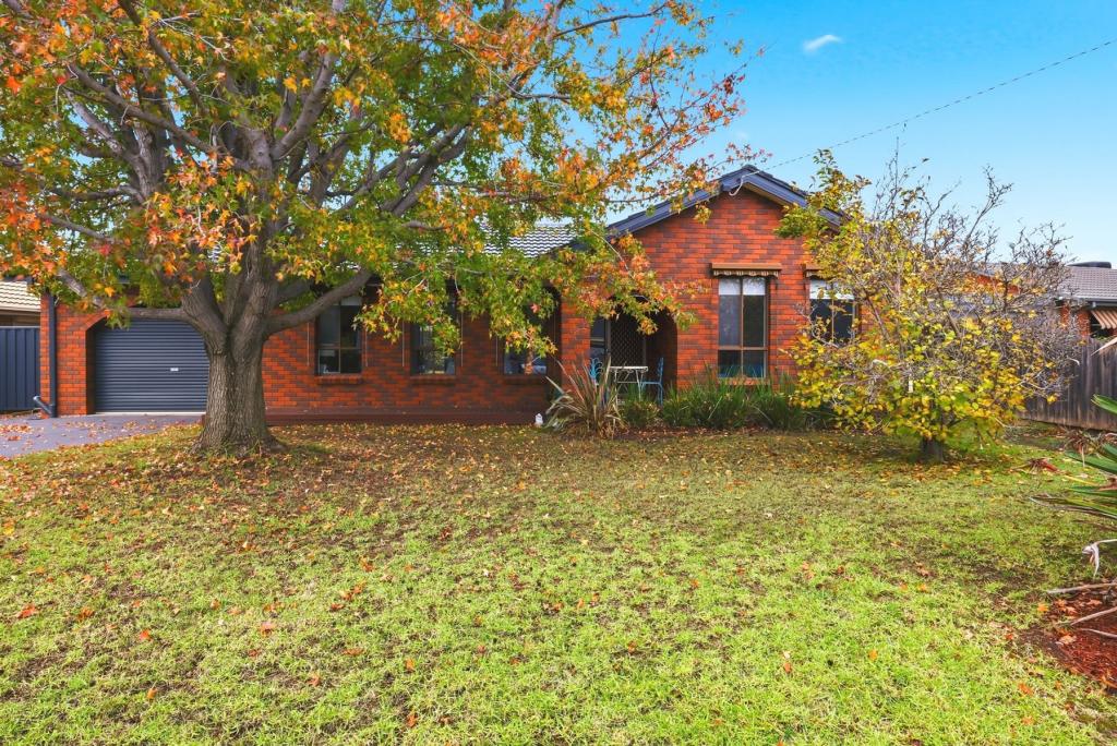2 Shelly Ct, Bacchus Marsh, VIC 3340