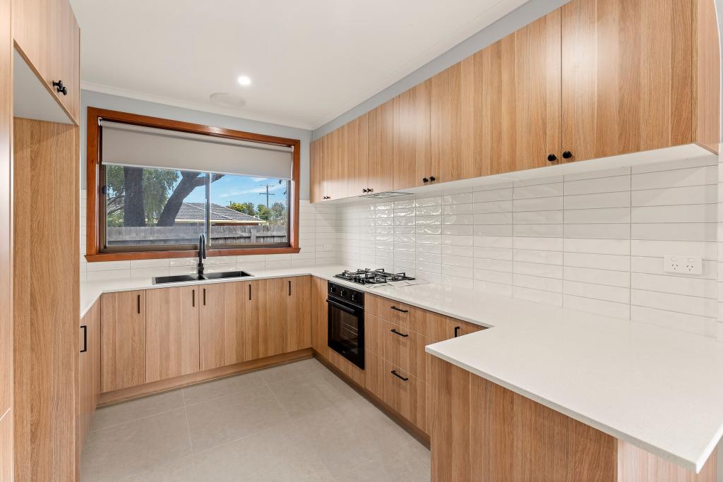 1/30 Kinlora Ave, Epping, VIC 3076