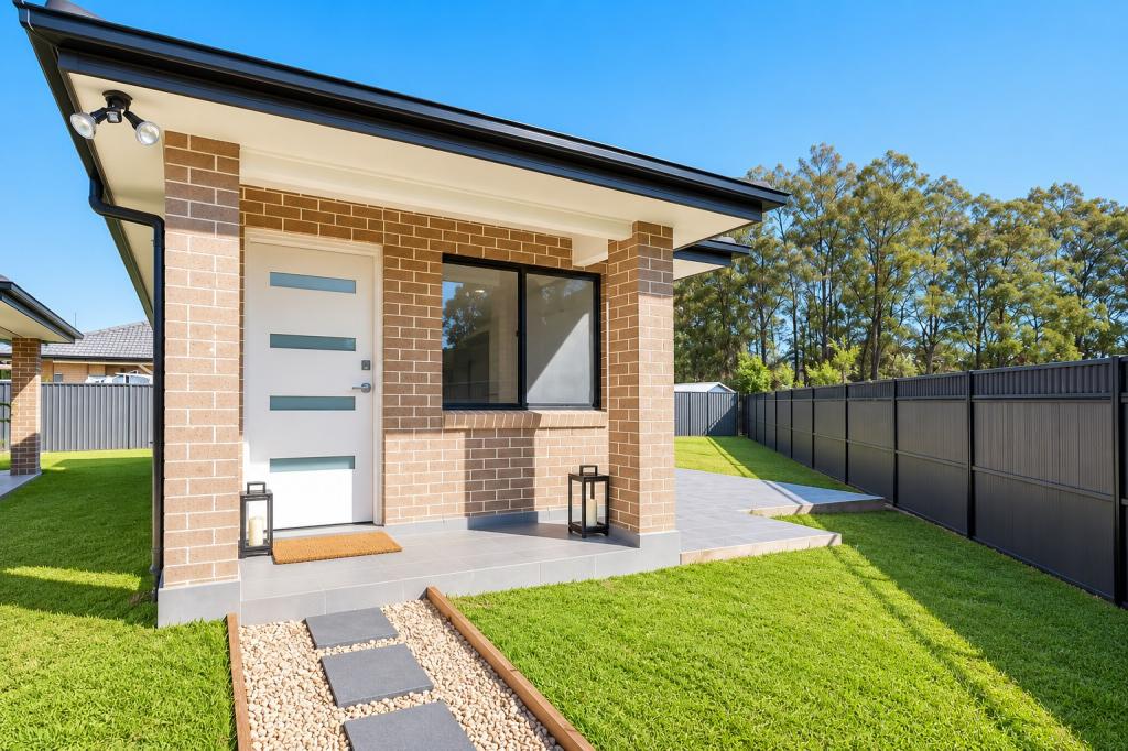 15a Harding Cl, Ropes Crossing, NSW 2760