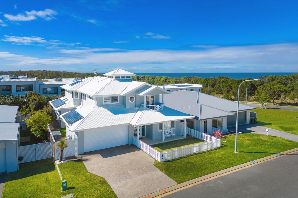 25 Marine Pde, Lake Cathie, NSW 2445