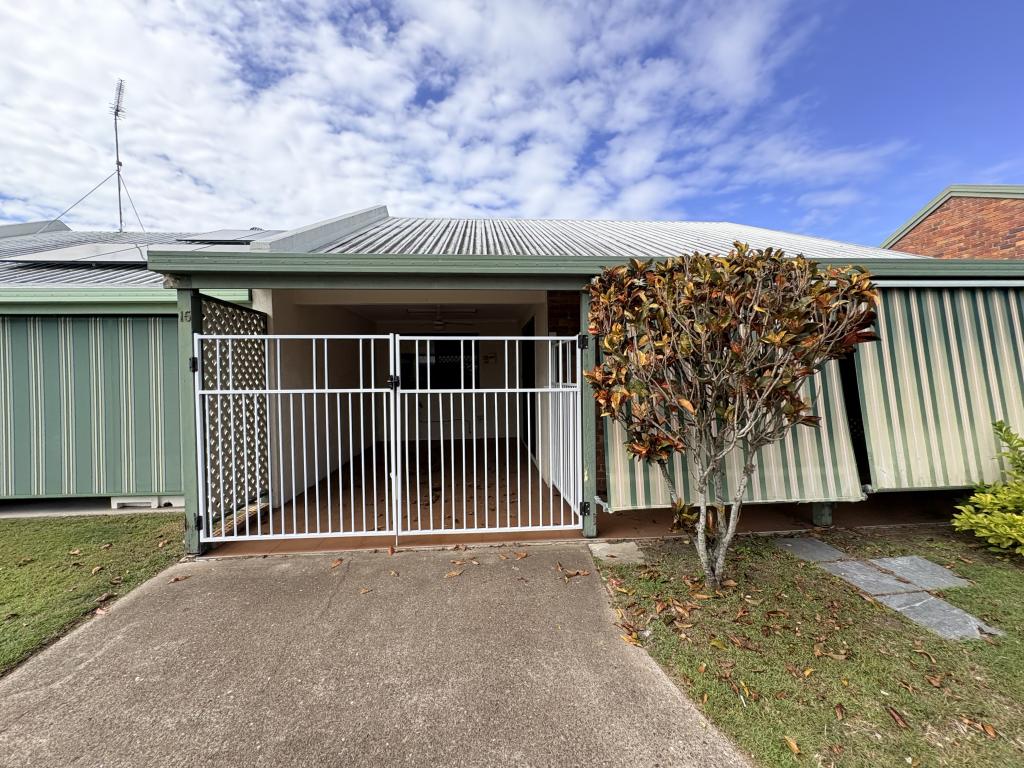 15/220 Torquay Tce, Torquay, QLD 4655