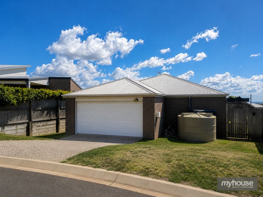 38 Sanctuary Dr, Cranley, QLD 4350