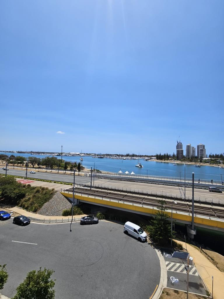 510/2 BARNEY ST, SOUTHPORT, QLD 4215