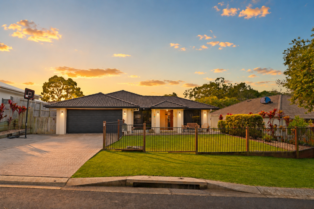 20 SYRACUSE ST, REDLAND BAY, QLD 4165