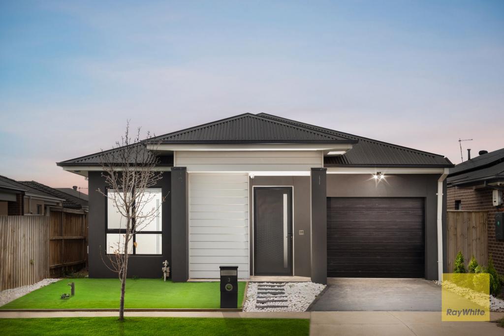 3 DUGAN ST, THORNHILL PARK, VIC 3335