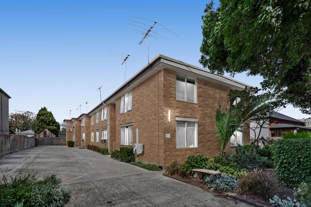 2/6 Newstead St, Maribyrnong, VIC 3032