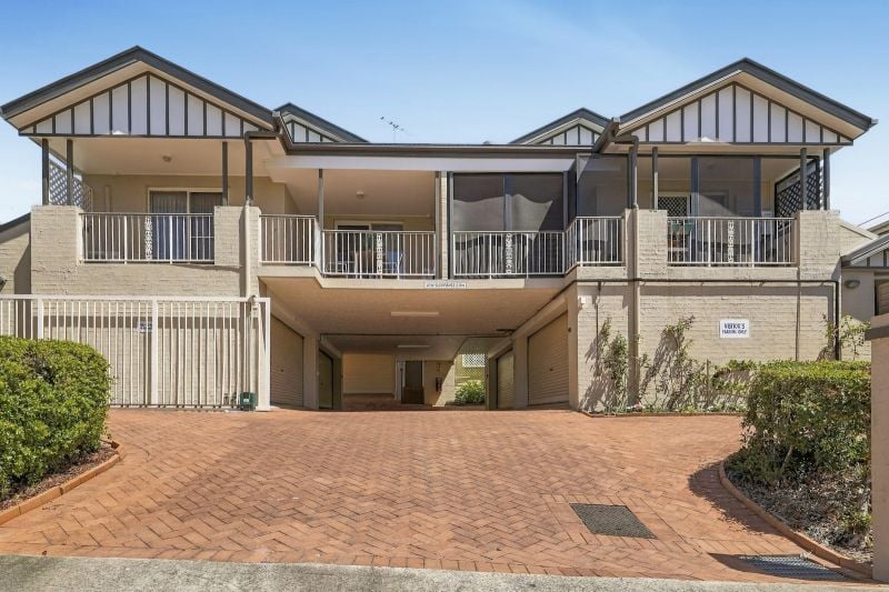 3/15 Wellington St, Coorparoo, QLD 4151