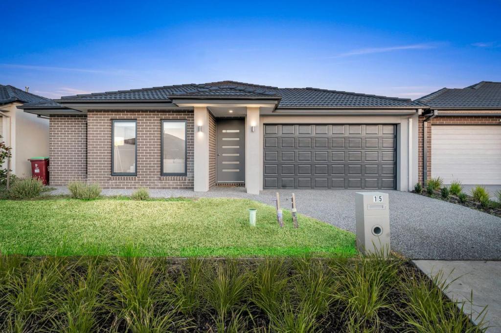 15 Pecan Gr, Clyde North, VIC 3978