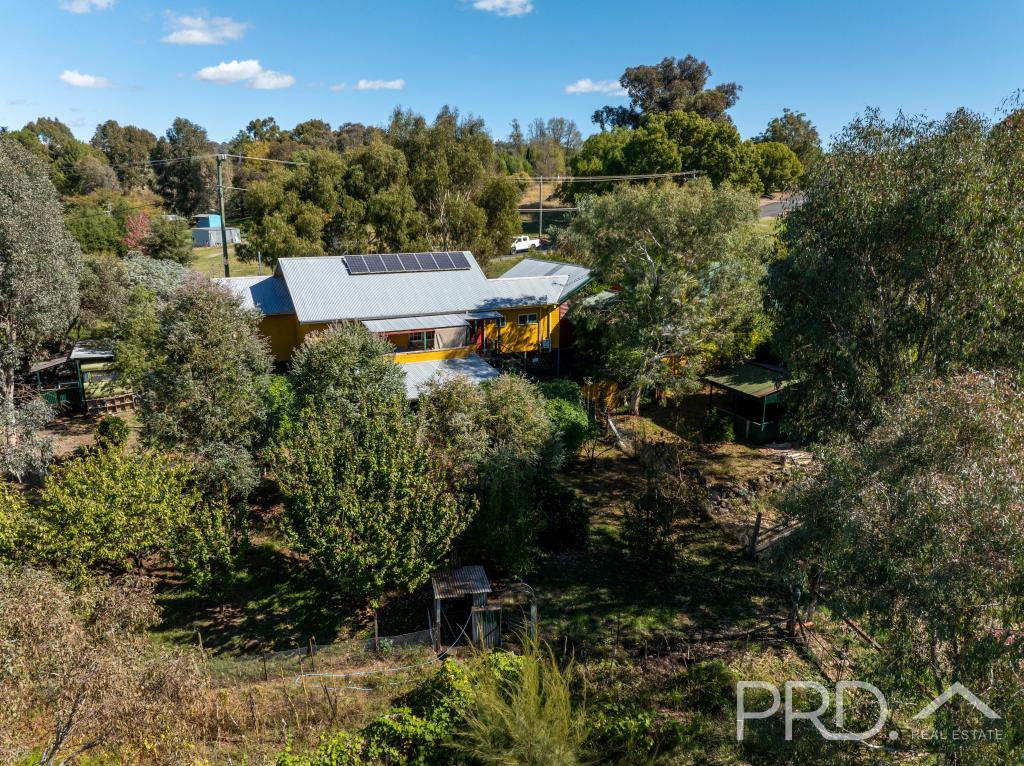 14 Quartz St, Adelong, NSW 2729