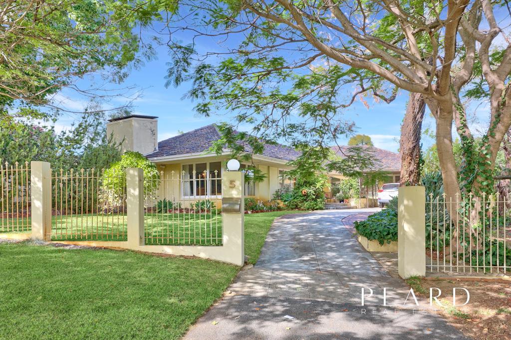 5 Oakdale St, Floreat, WA 6014