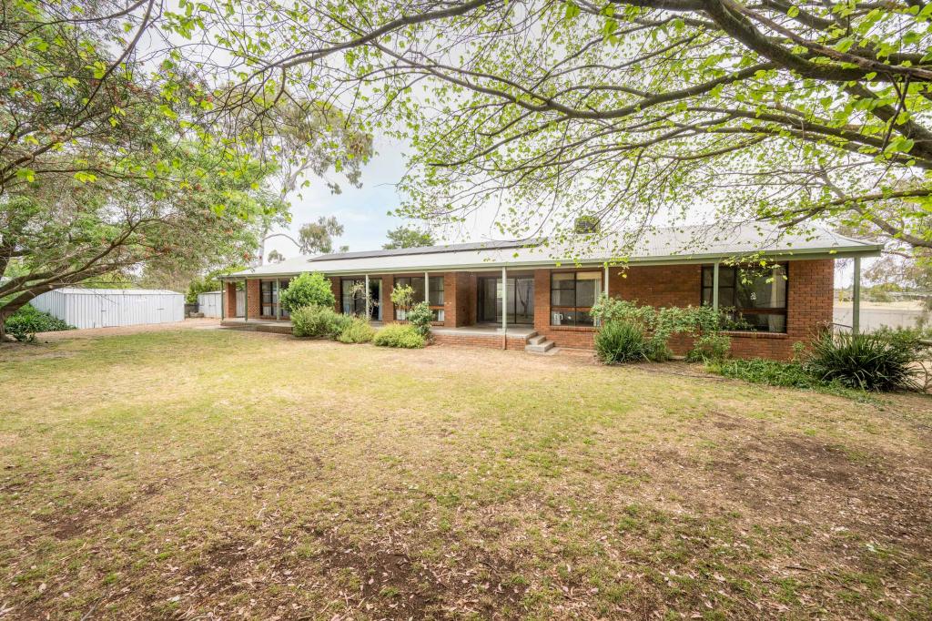 105 Echuca Rd, Mooroopna, VIC 3629