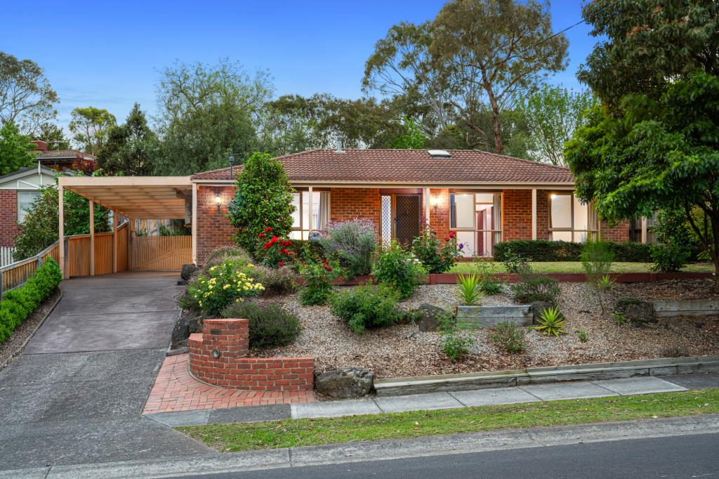 94 Oronsay Cres, Diamond Creek, VIC 3089