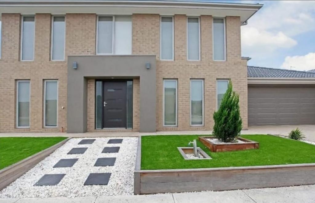 1 MANNA WAY, POINT COOK, VIC 3030