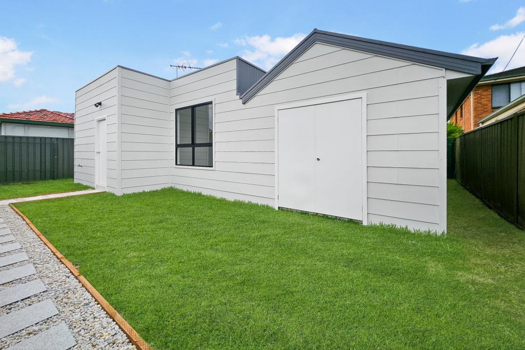 87a Chamberlain Rd, Padstow Heights, NSW 2211