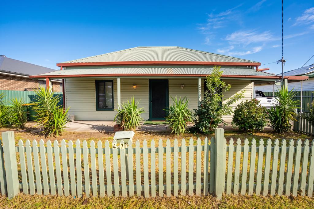 47 Young St, Holbrook, NSW 2644