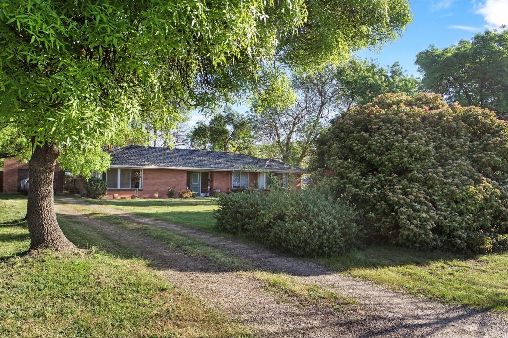 184 Malcolm St, Mansfield, VIC 3722