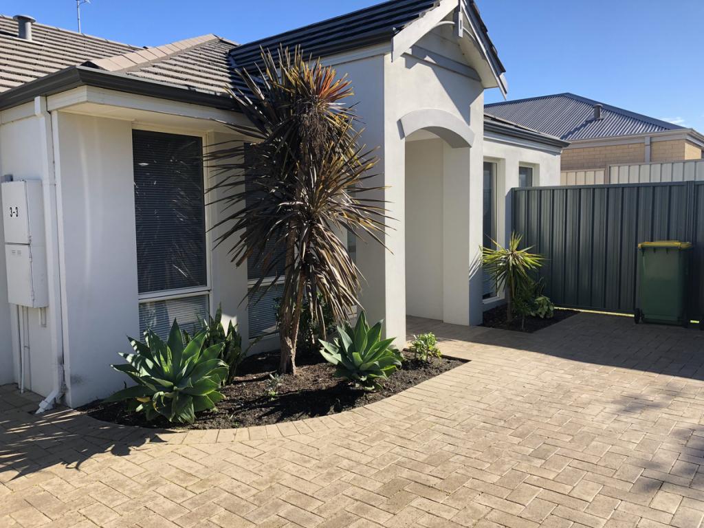 3/3 Moore St, West Busselton, WA 6280