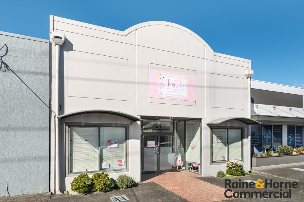 51 Broadmeadow Rd, Broadmeadow, NSW 2292