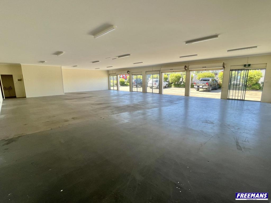 14-15/119 Youngman St, Kingaroy, QLD 4610