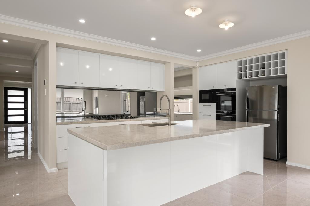 5 Lune St, Nirimba, QLD 4551