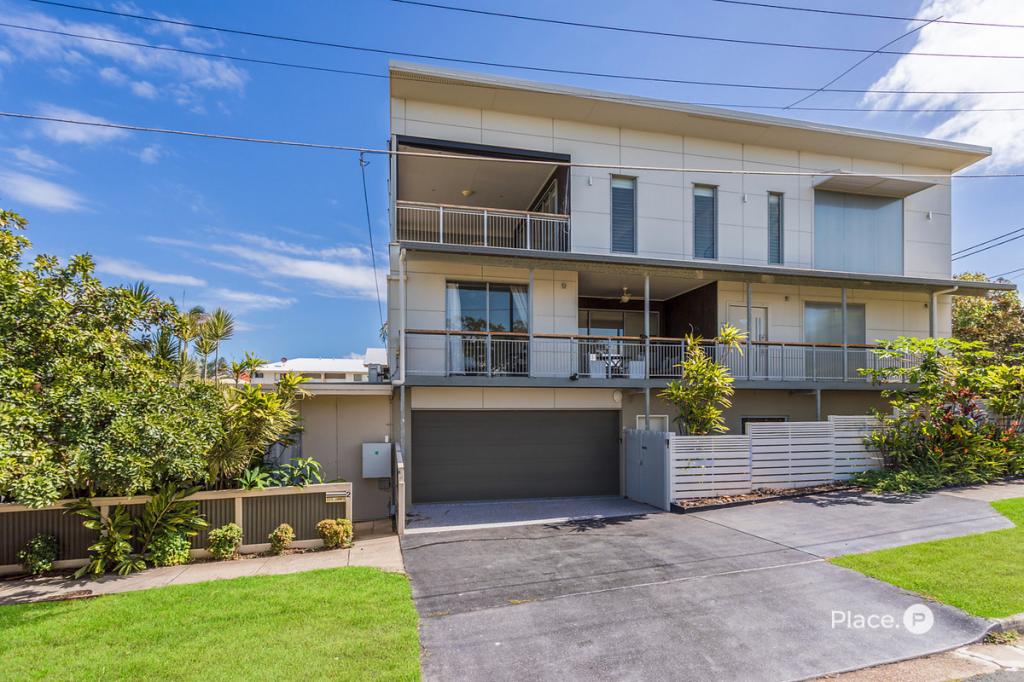 14 Margaret St, Scarborough, QLD 4020