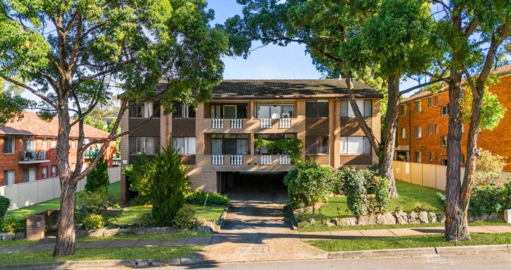 12/36 Treves St, Merrylands, NSW 2160