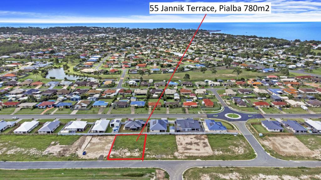 55 Jannik Tce, Pialba, QLD 4655