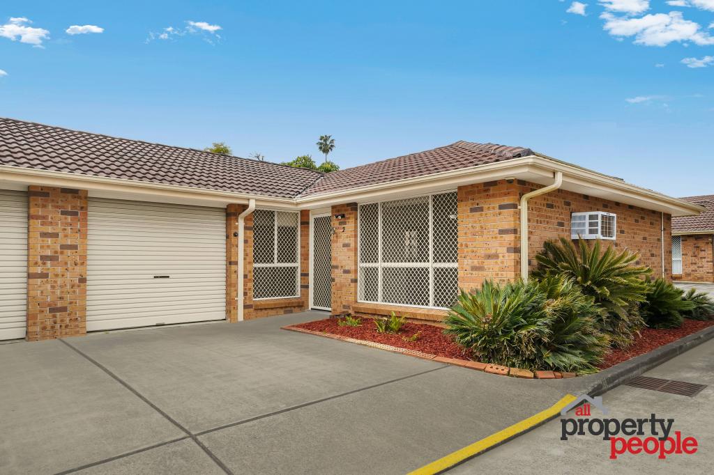 2/65 CARLISLE ST, INGLEBURN, NSW 2565