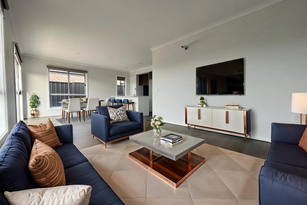 80 Adelong Bvd, Cobblebank, VIC 3338